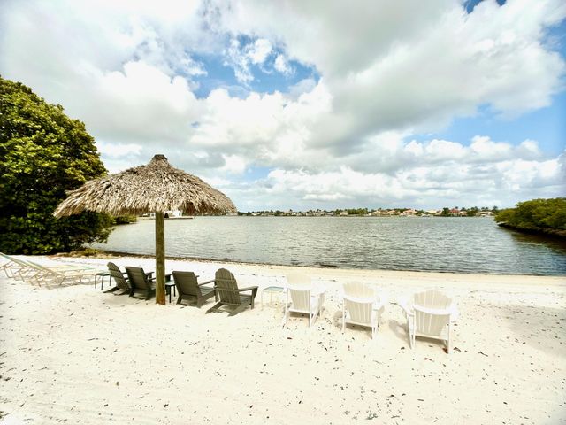 700 Scotia Drive 305, Hypoluxo, FL 33462