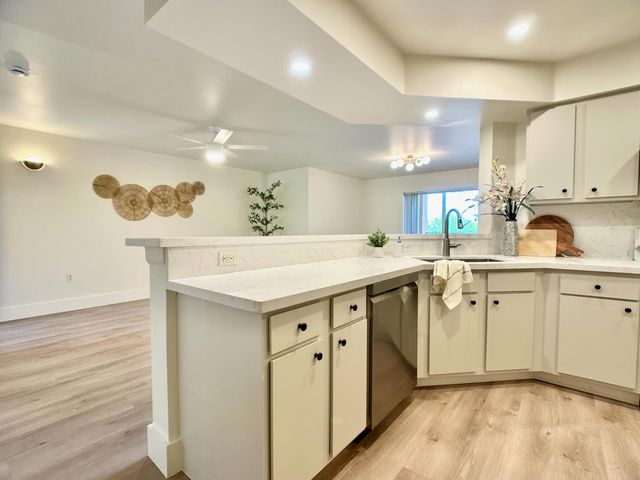 700 Scotia Drive 305, Hypoluxo, FL 33462