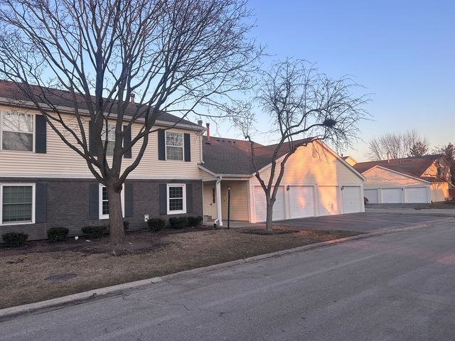 652 Mallard Court C1, Bartlett, IL 60103