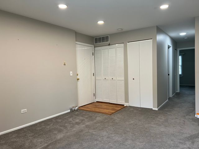 652 Mallard Court C1, Bartlett, IL 60103