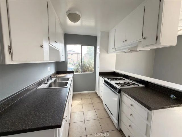 1611 Picadilly Way B, Fullerton, CA 92833