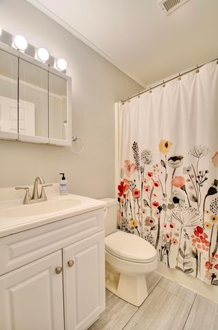 400 Hill Street, 406, Fort Thomas, KY 41075