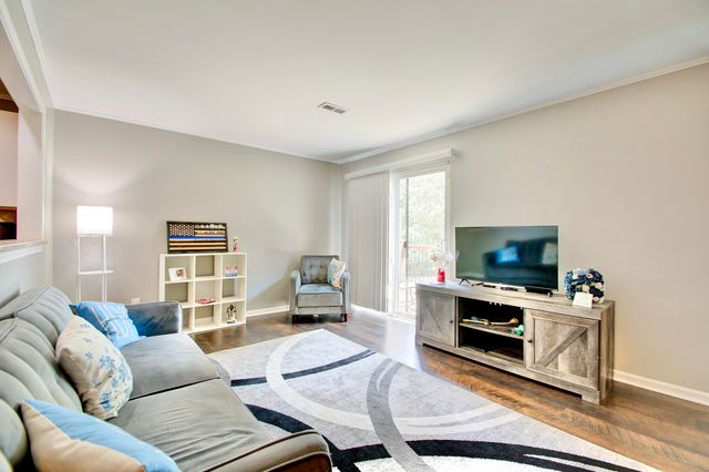 400 Hill Street, 406, Fort Thomas, KY 41075