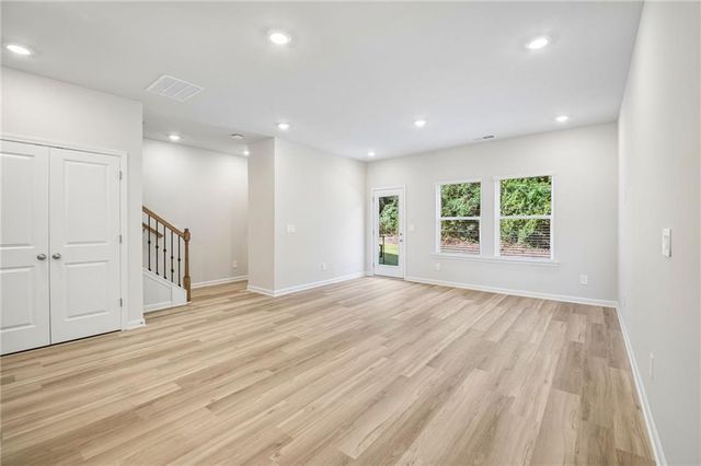7852 Marie Way, Fairburn, GA 30213