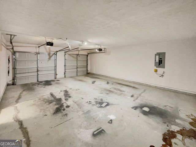 6739 Spring Head Drive, Flowery Branch, GA 30542