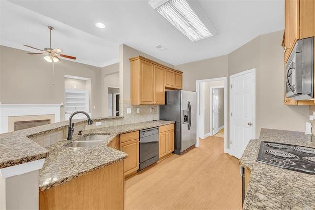 2403 BONSHAW Lane, Marietta, GA 30064