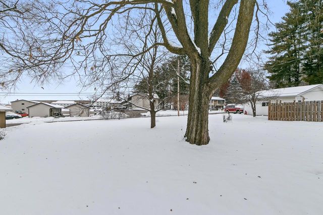 721 Rosemary Lane, Baraboo, WI 53913