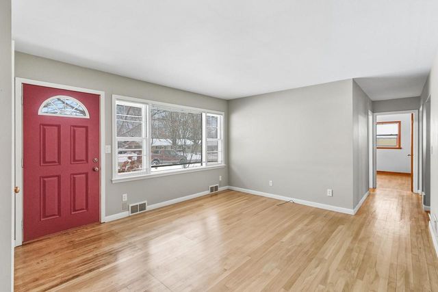 721 Rosemary Lane, Baraboo, WI 53913