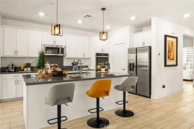 41414 Harvey Mudd, Palm Desert, CA 92211