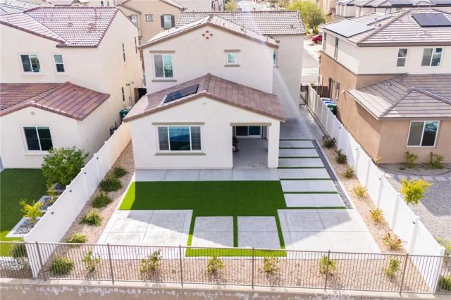 41414 Harvey Mudd, Palm Desert, CA 92211