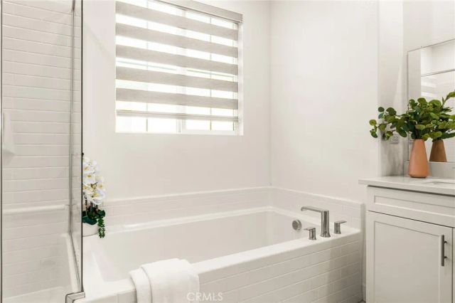 41414 Harvey Mudd, Palm Desert, CA 92211