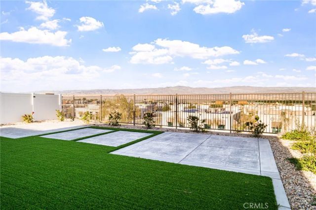 41414 Harvey Mudd, Palm Desert, CA 92211