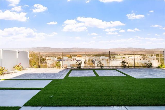 41414 Harvey Mudd, Palm Desert, CA 92211