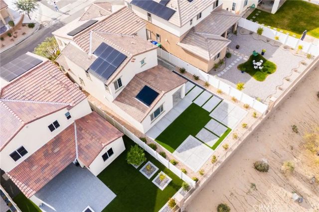 41414 Harvey Mudd, Palm Desert, CA 92211