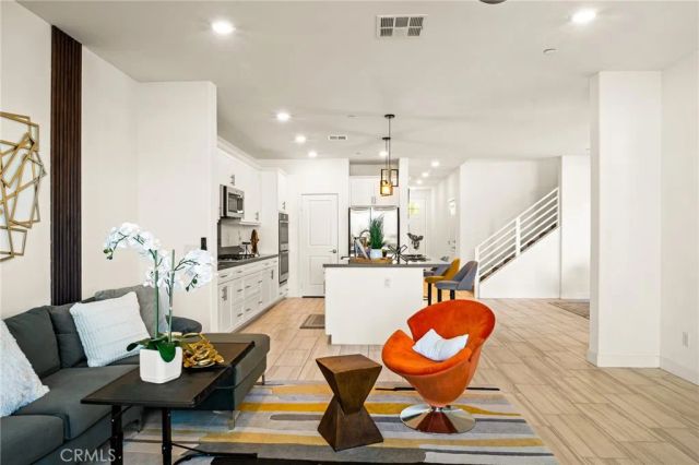 41414 Harvey Mudd, Palm Desert, CA 92211