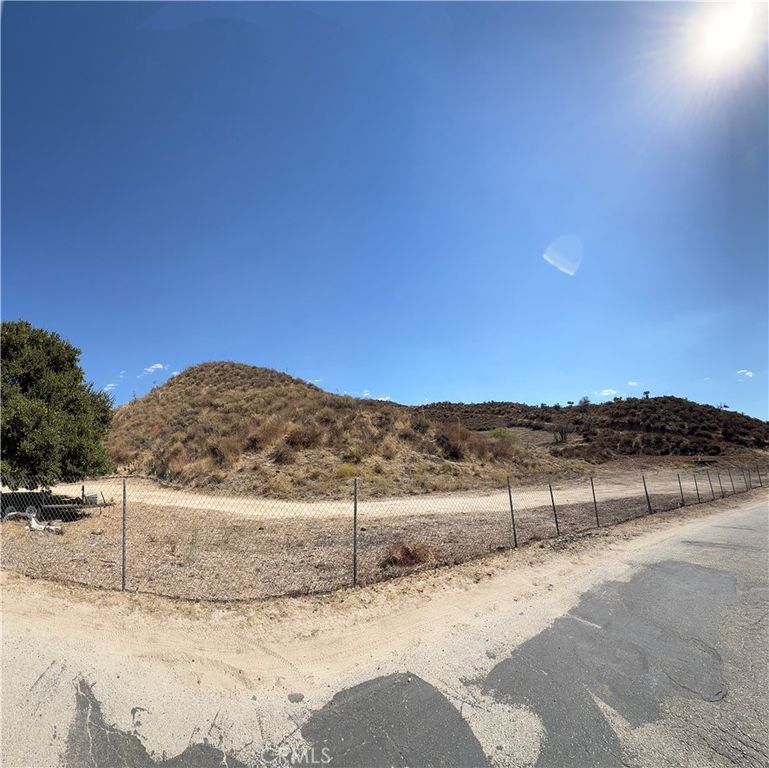 30674 Sloan Canyon Road, Castaic, CA 91384 — photo 5