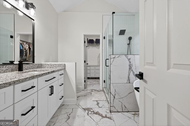 4744 Amsterdam Lane, Flowery Branch, GA 30542