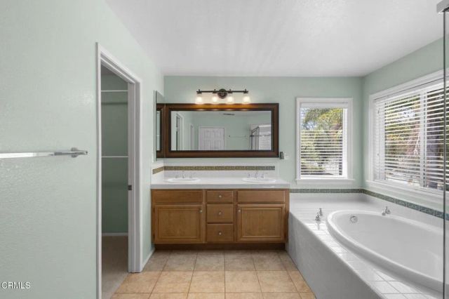 4837 Caminito Mirador, Camarillo, CA 93012