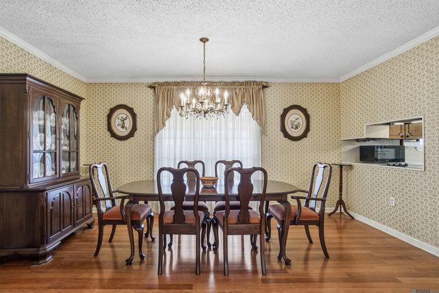 1105 E Grace St, Gonzales, LA 70737