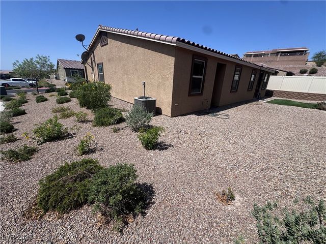 2653 Crystal Blue Street, Laughlin, NV 89029