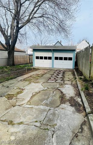 3560 W 65th Street, Cleveland, OH 44102