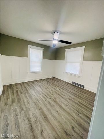 3560 W 65th Street, Cleveland, OH 44102