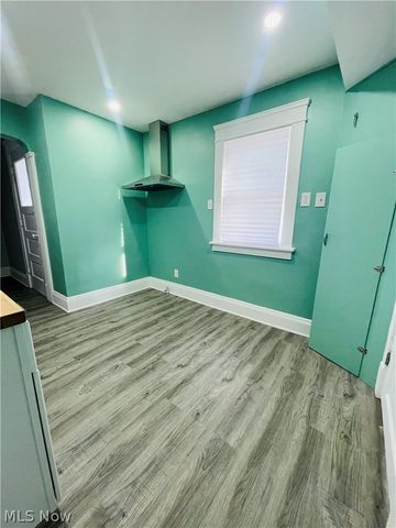 3560 W 65th Street, Cleveland, OH 44102