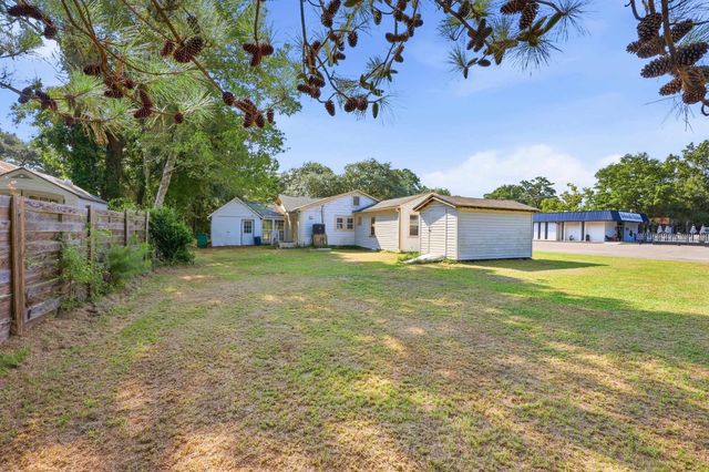 1924 South Island Rd., Georgetown, SC 29440
