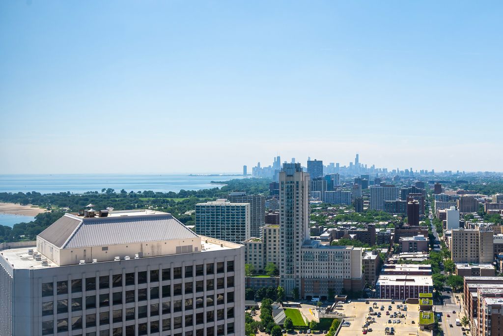 5415 N SHERIDAN Road 4112, Chicago, IL 60640 — photo 2
