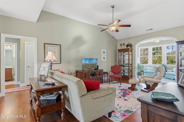 5016 Summerswell Lane SE, Southport, NC 28461