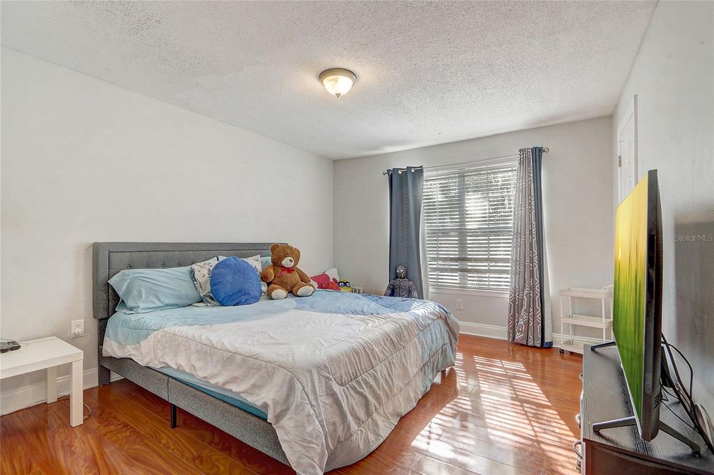 Image 11 of property listing at 1229 BERMUDA LAKES LANE 202, Kissimmee, FL 34741