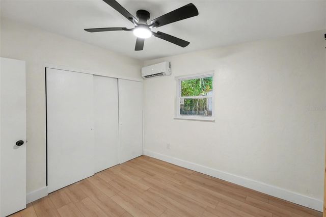 9482 CRESTVIEW STREET, Seminole, FL 33772