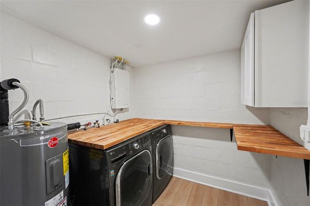 9482 CRESTVIEW STREET, Seminole, FL 33772