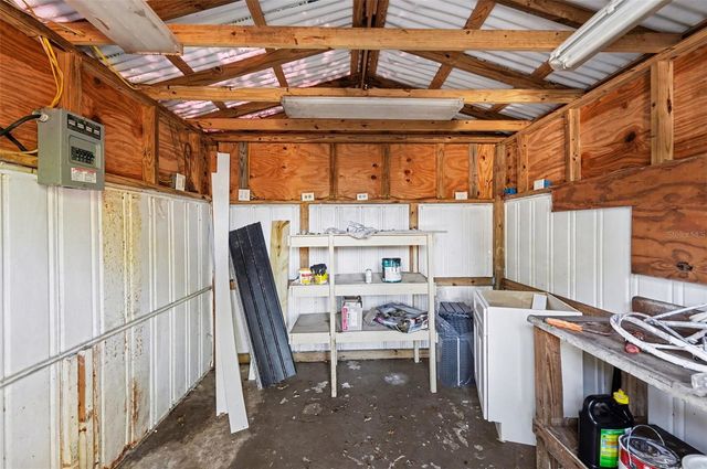 9482 CRESTVIEW STREET, Seminole, FL 33772