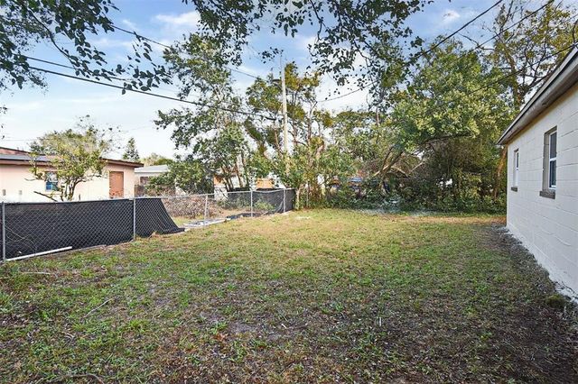 878 ROCKHILL STREET, Deltona, FL 32725