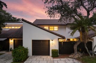 6850 NW 2ND Avenue 16, Boca Raton, FL 33487