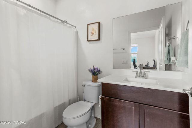 14070 E Red Pine Place, Vail, AZ 85641