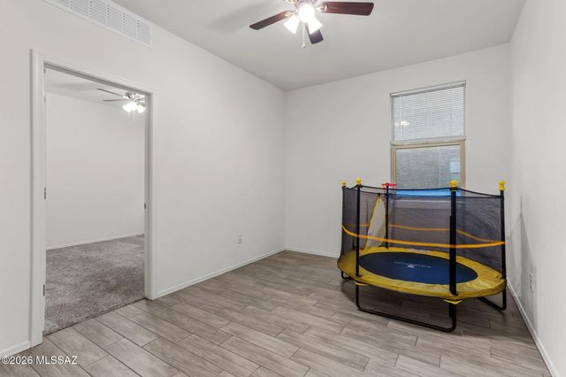 14070 E Red Pine Place, Vail, AZ 85641