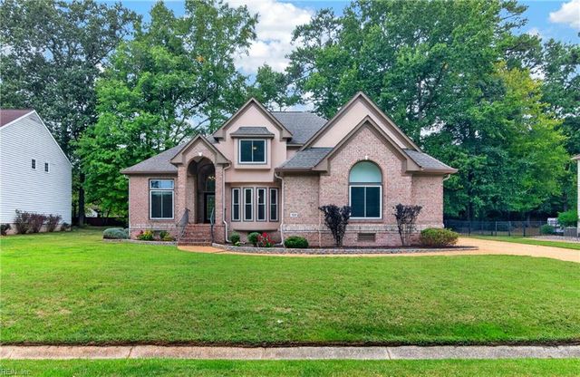 102 Matoaka TURN, Yorktown, VA 23693