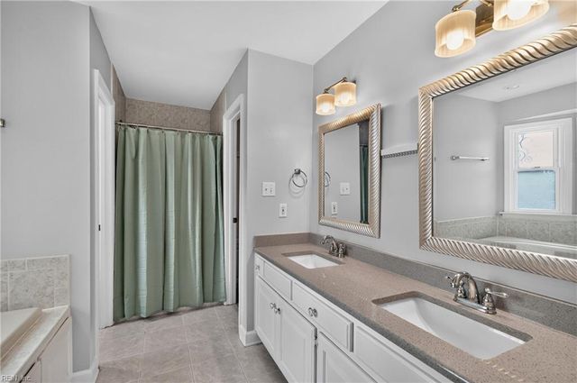 102 Matoaka TURN, Yorktown, VA 23693