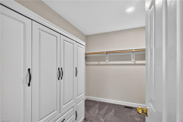 102 Matoaka TURN, Yorktown, VA 23693