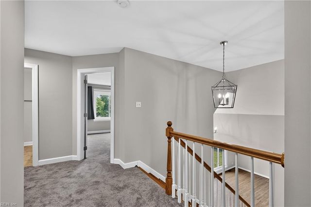 102 Matoaka TURN, Yorktown, VA 23693