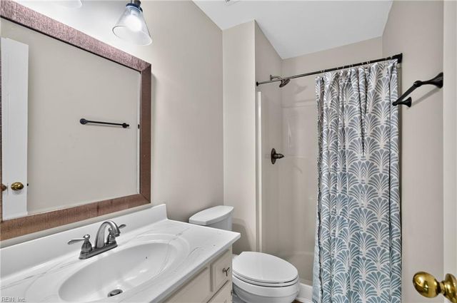 102 Matoaka TURN, Yorktown, VA 23693