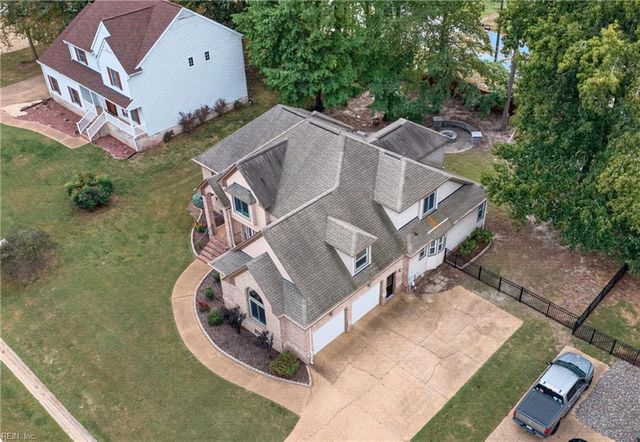 102 Matoaka TURN, Yorktown, VA 23693