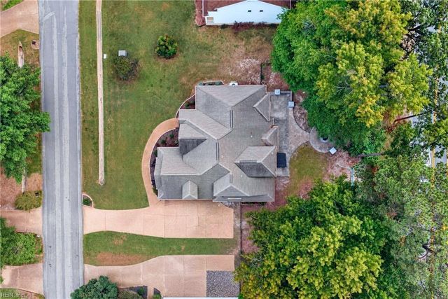 102 Matoaka TURN, Yorktown, VA 23693