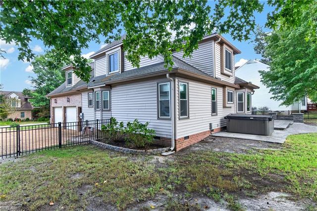 102 Matoaka TURN, Yorktown, VA 23693