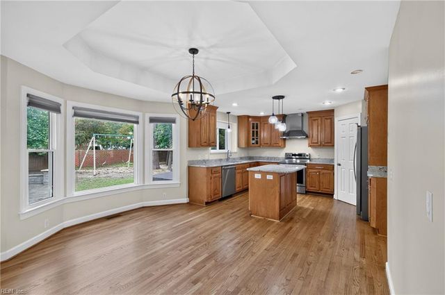 102 Matoaka TURN, Yorktown, VA 23693