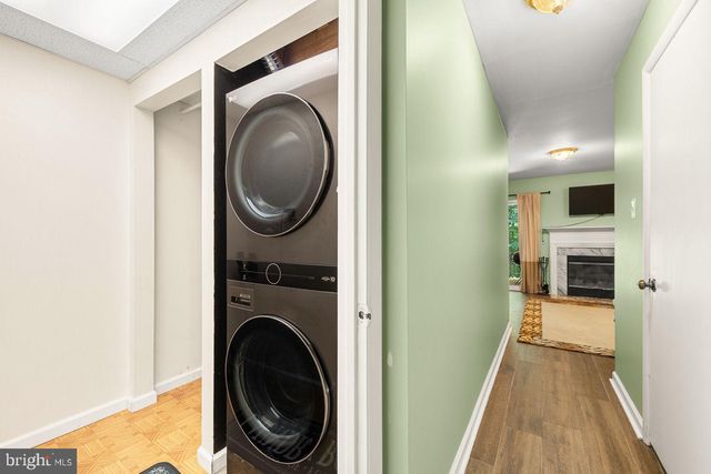 8309 LINDEN OAKS CT, Lorton, VA 22079