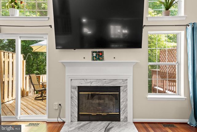 8309 LINDEN OAKS CT, Lorton, VA 22079