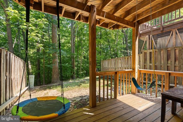 8309 LINDEN OAKS CT, Lorton, VA 22079